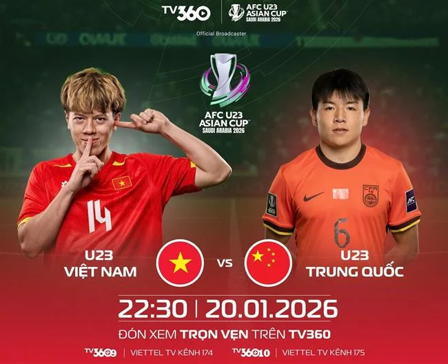 Hình ảnh hai bàn tay bắt tay trên một tài liệu, tượng trưng cho sự đồng thuận với điều khoản dịch vụ của 18win khuyến mãi
